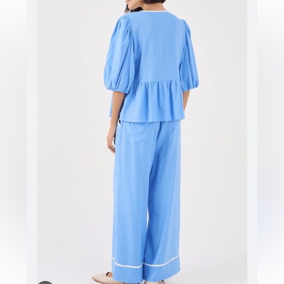 DRESS TO SET - Picture 9 of 13